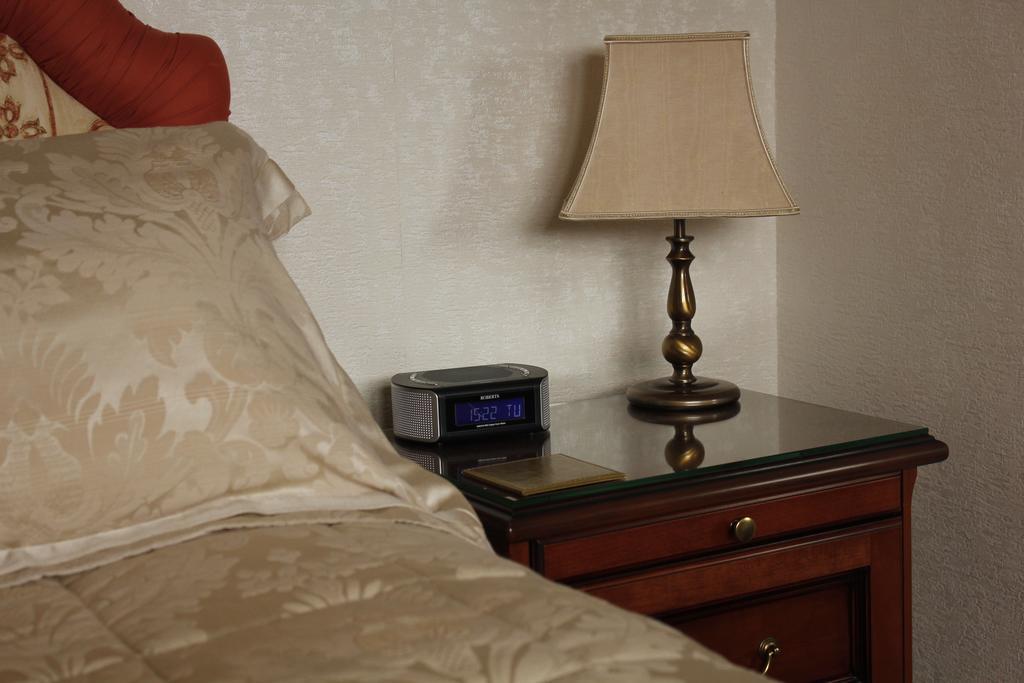 Pineview Guesthouse Poole Ngoại thất bức ảnh